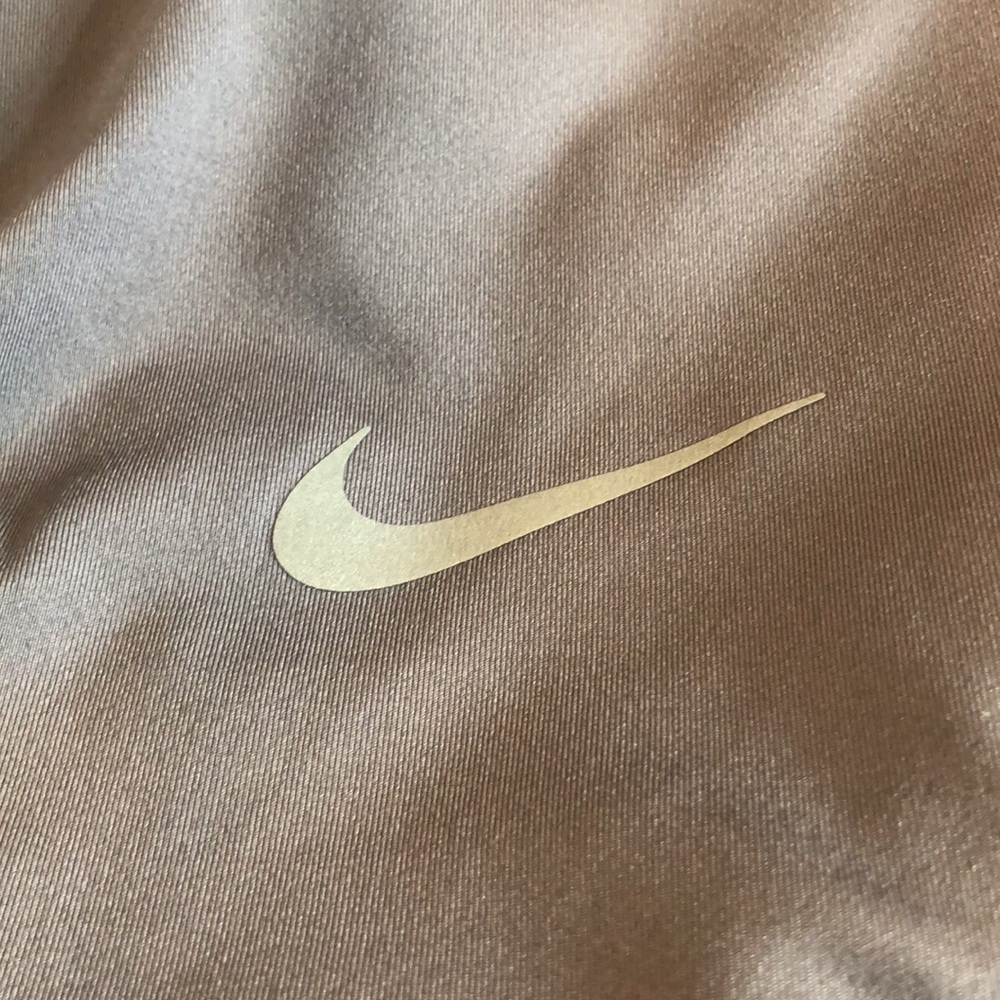Nike Dri-Fit Pant w/Rear Zip & open waist Pocket - Picture 3 of 7